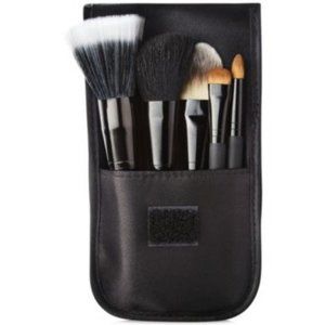 MACY'S "GET THE PULSE" 5-PC MAKE-UP BRUSH SET